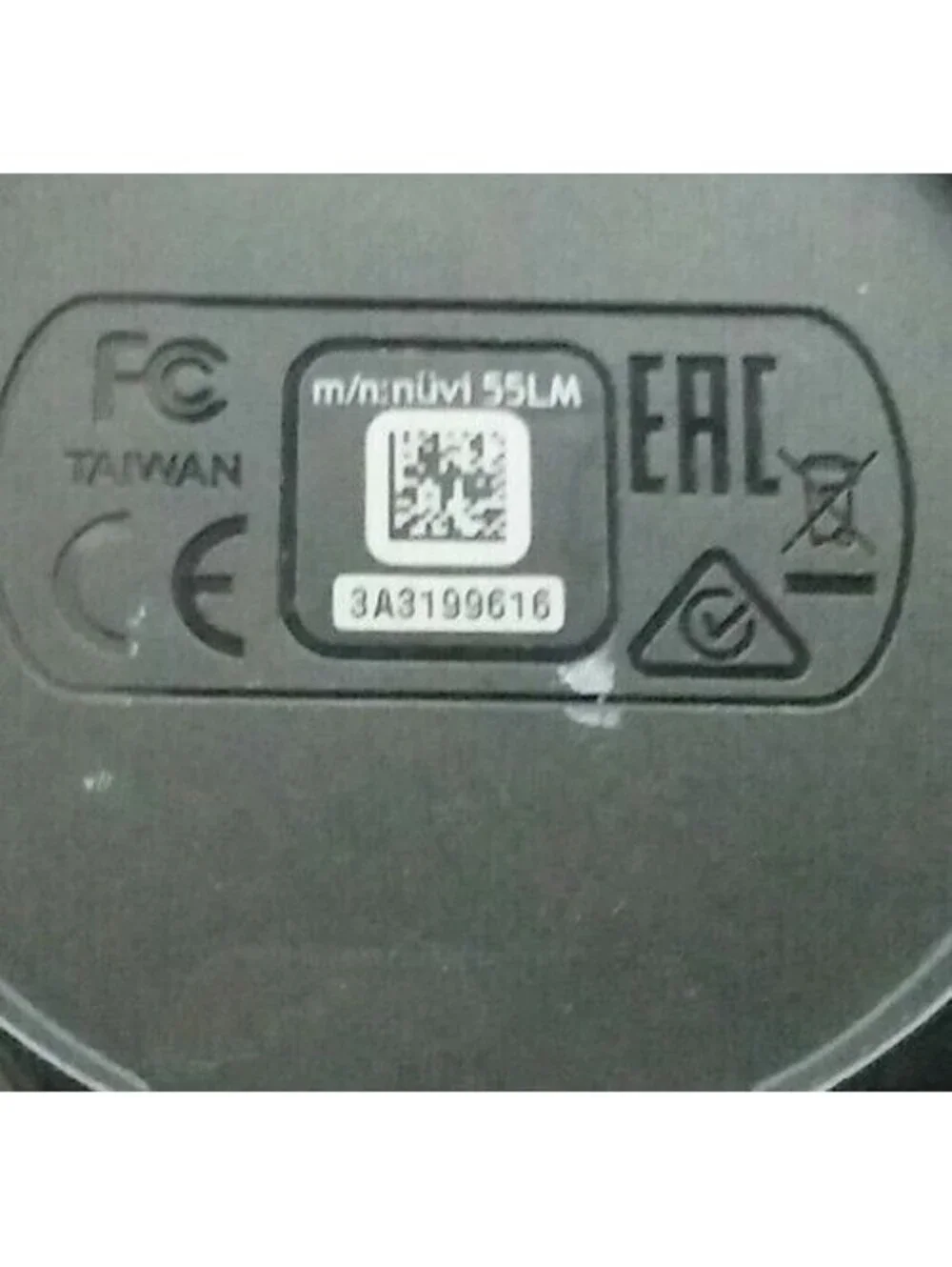 Garmin Nuvi 55LM 5in GPS Navigator Lifetime Maps Touchscreen